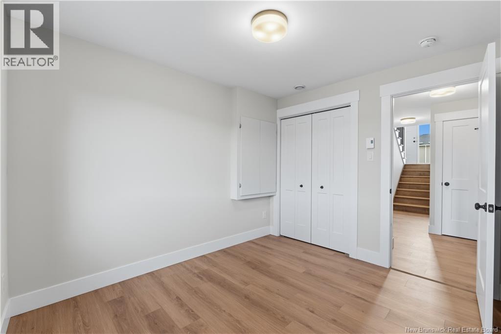 272 MacCoun Street - 9