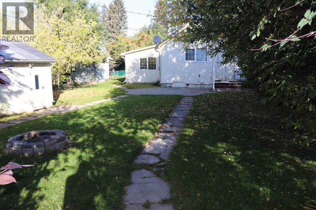 5021 6 Avenue - 8
