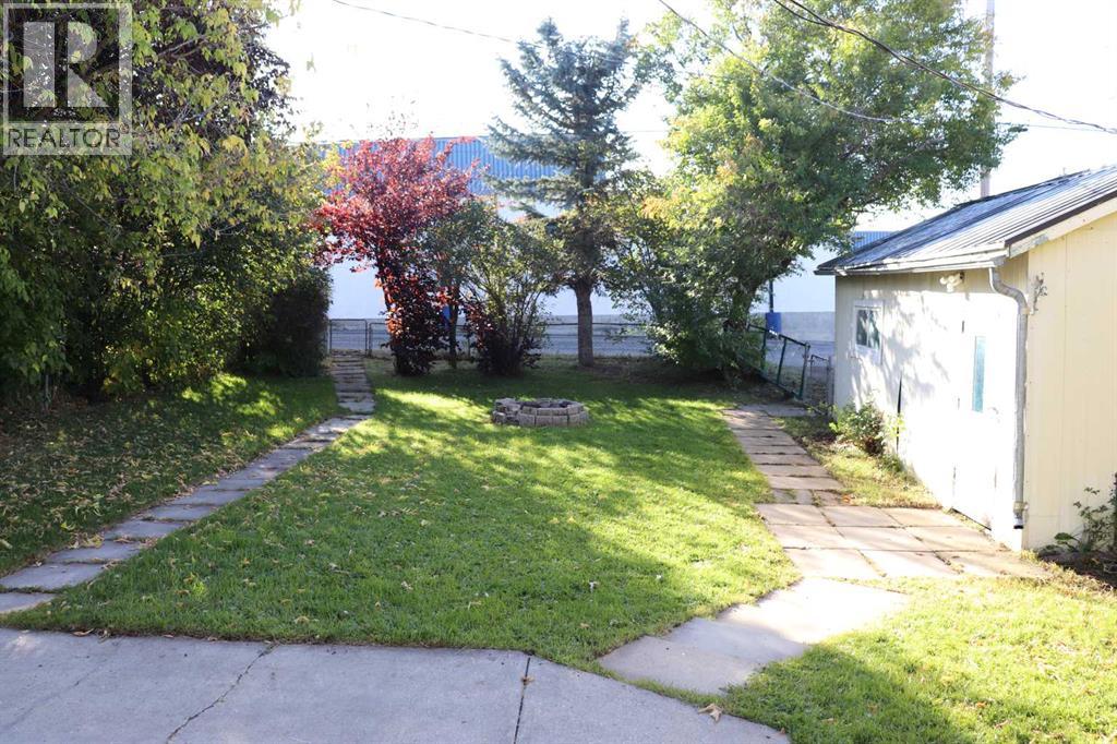 5021 6 Avenue - 3
