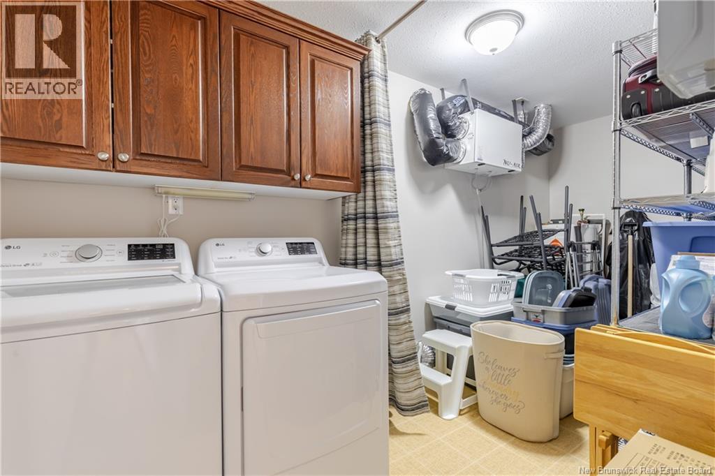 #13 185 Reynolds Street - 23