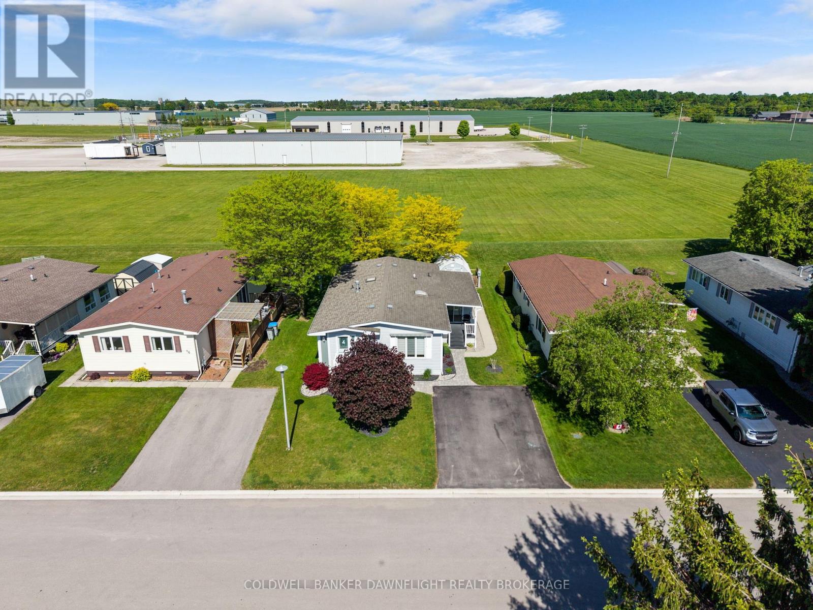 48 REDFORD DRIVE - Image 4