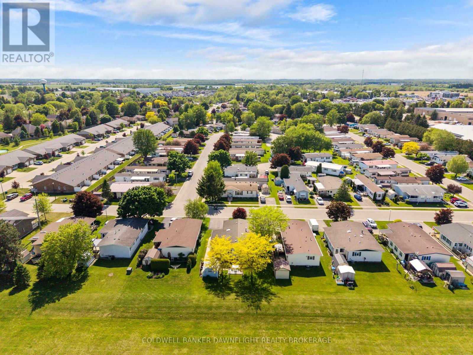 48 REDFORD DRIVE - Image 41