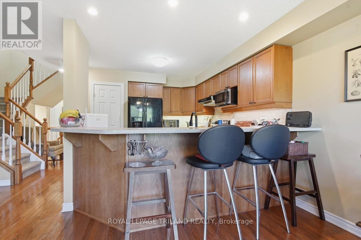 #127 600 HYDE PARK ROAD - 12