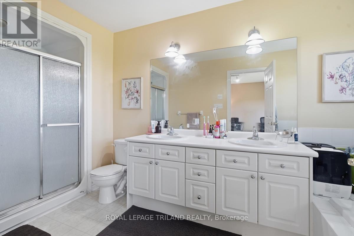 #127 600 HYDE PARK ROAD - 23