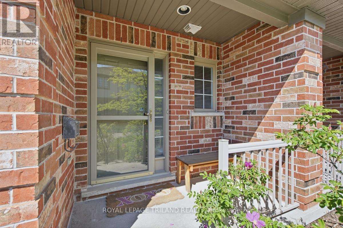 #127 600 HYDE PARK ROAD - 4