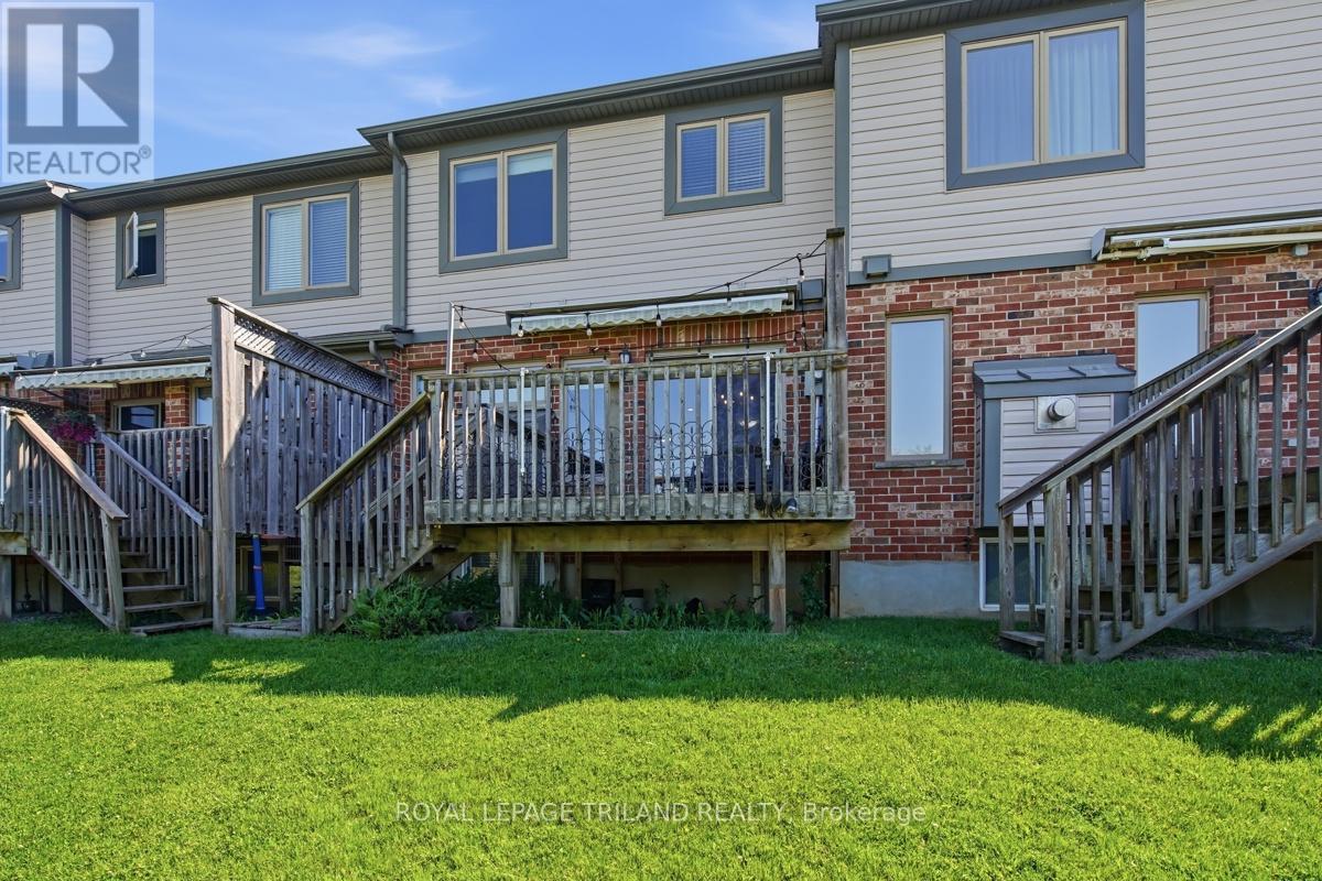 #127 600 HYDE PARK ROAD - 40