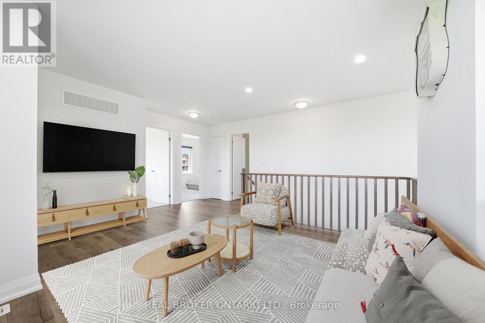 28 WELLERS WAY - 31