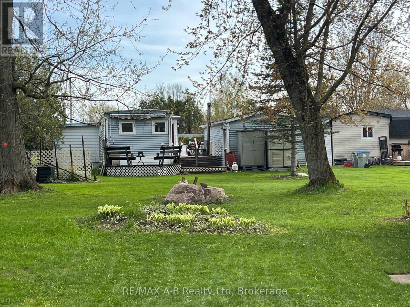 123 ASH STREET - 15
