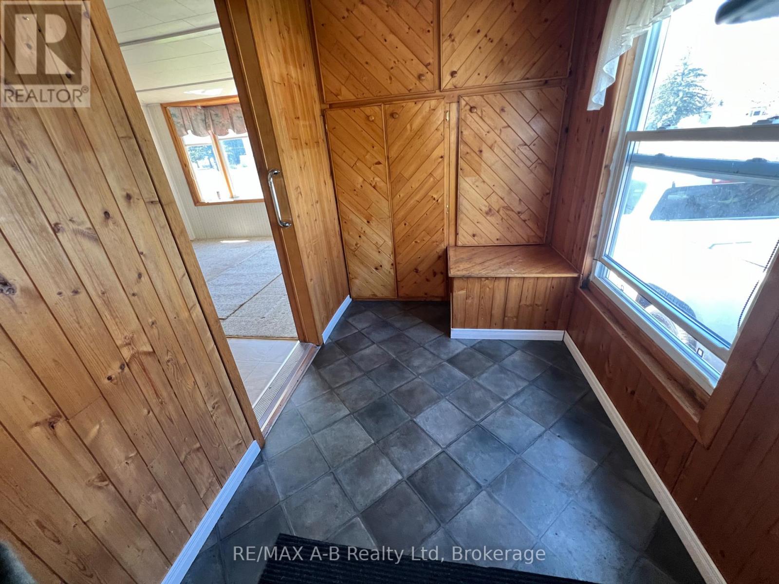 123 ASH STREET - 20