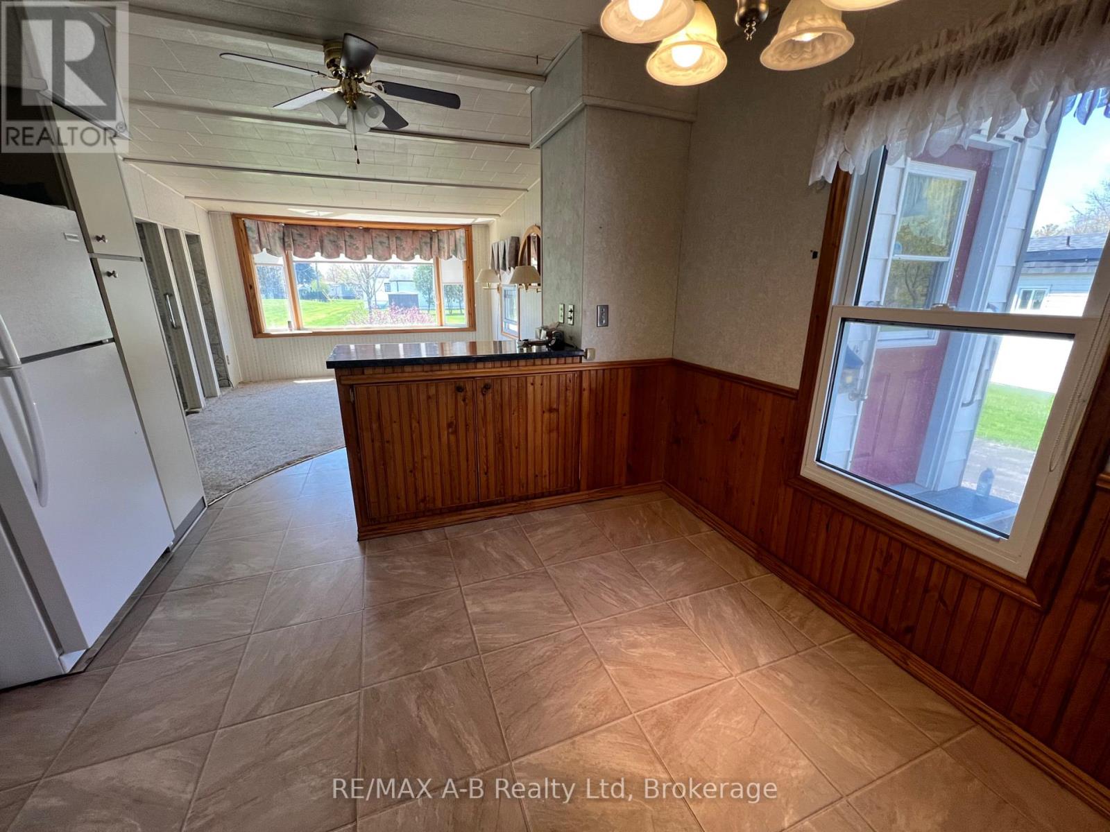 123 ASH STREET - 25