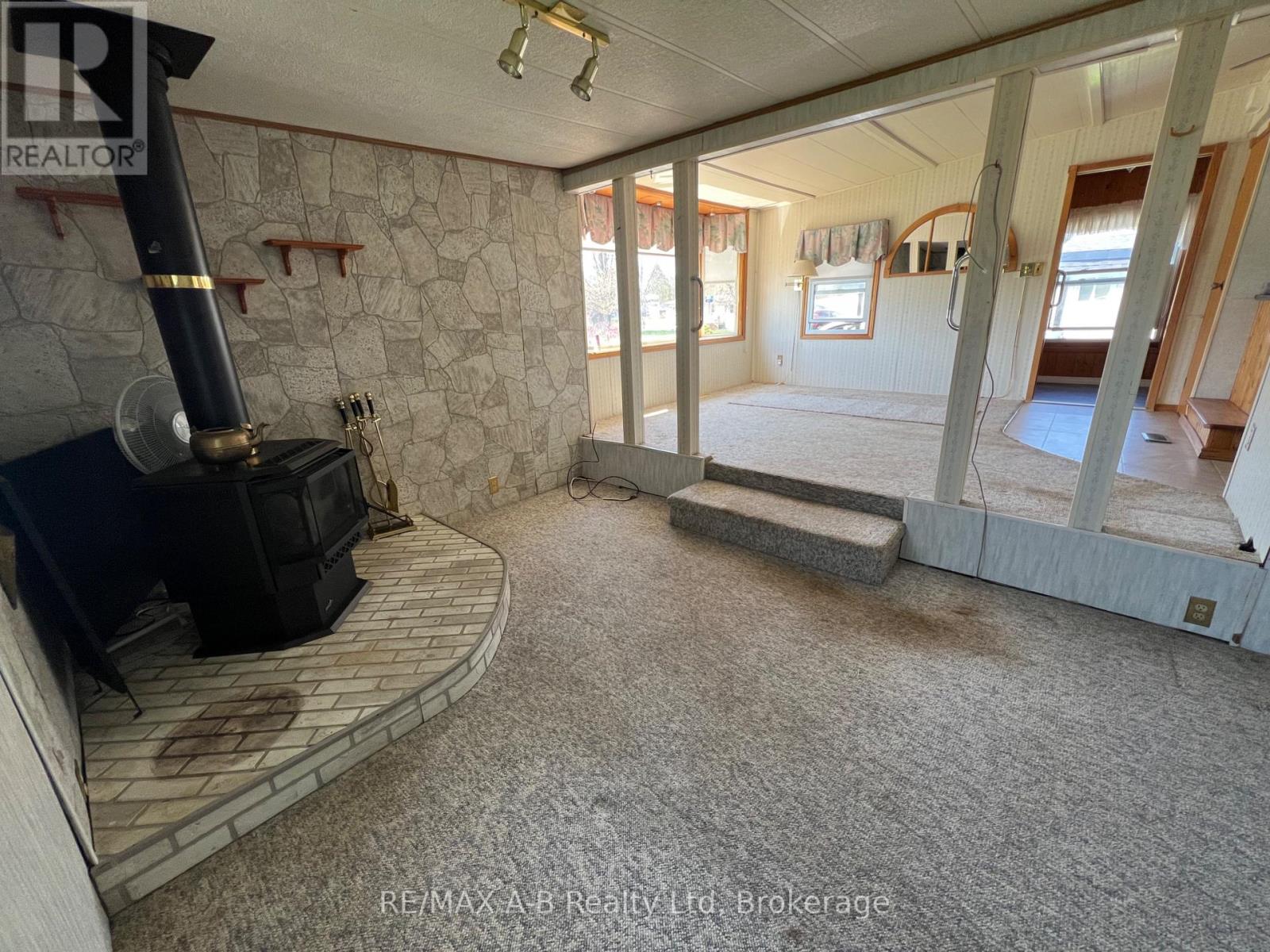 123 ASH STREET - 29