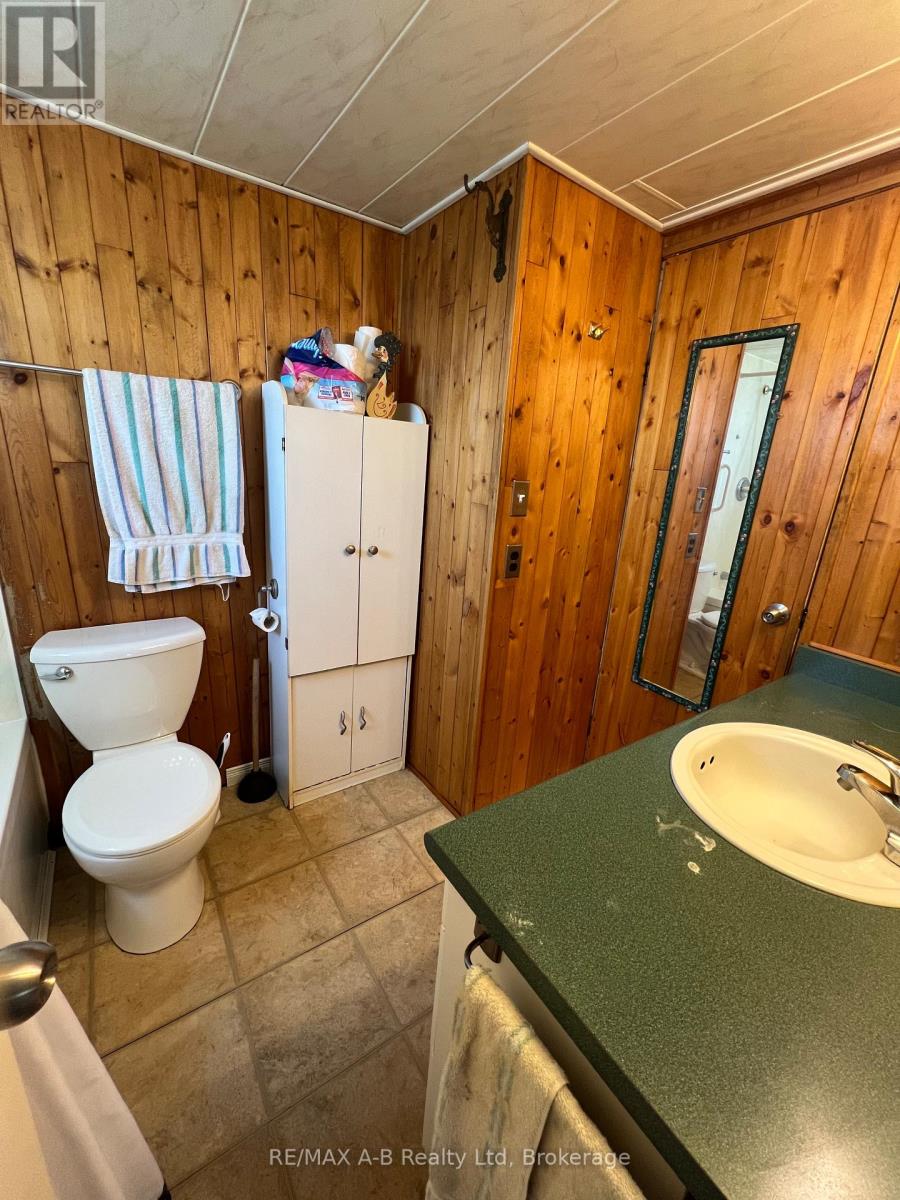123 ASH STREET - 34