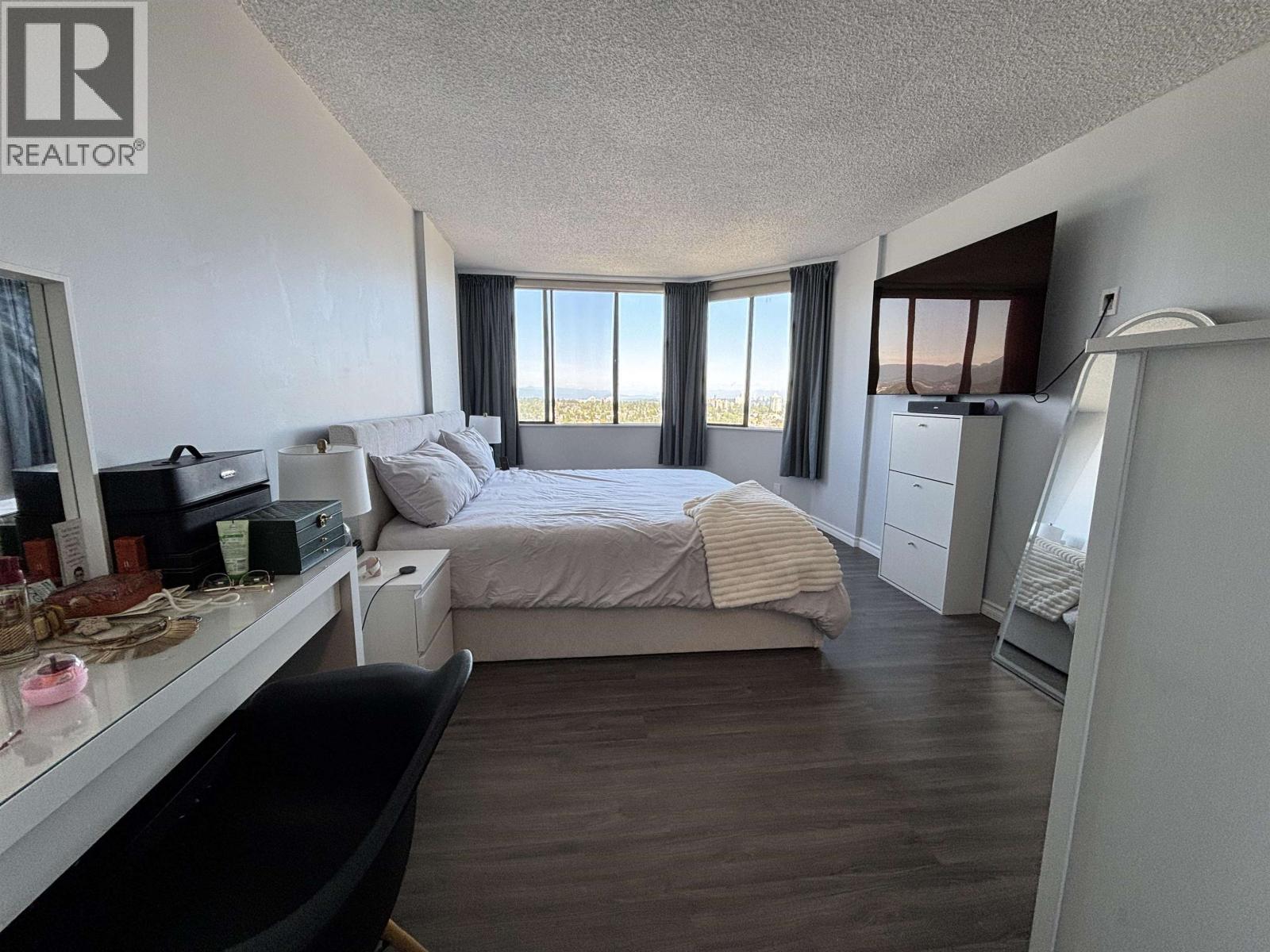 1903 6540 BURLINGTON AVENUE, Burnaby