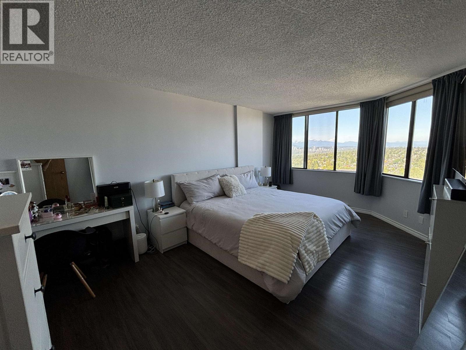 1903 6540 BURLINGTON AVENUE, Burnaby