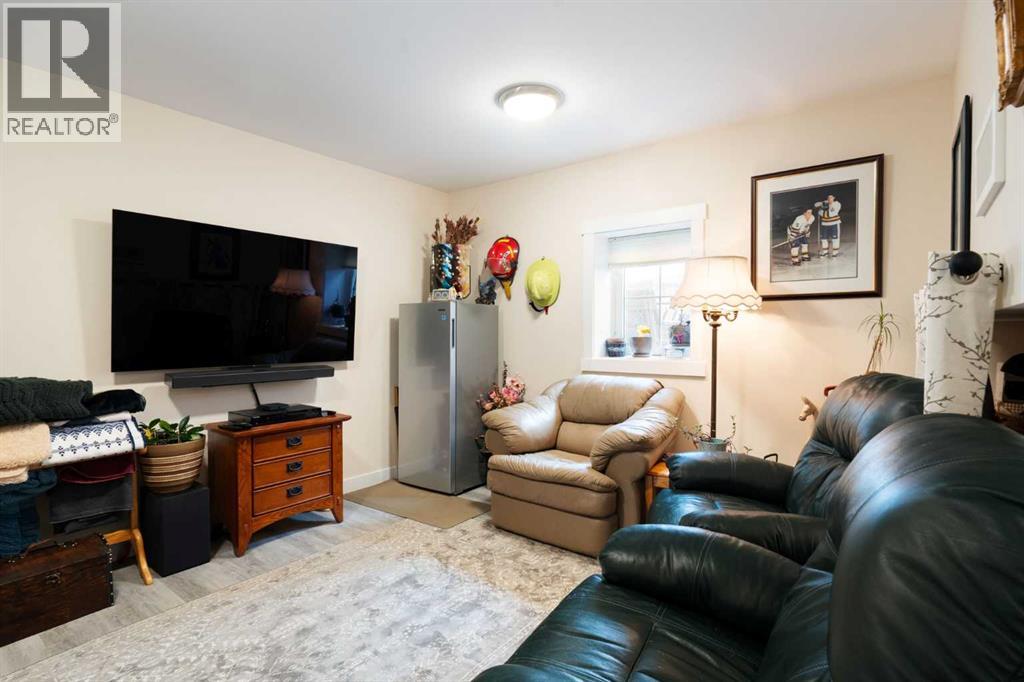 64 Cranbrook Drive SE - 34