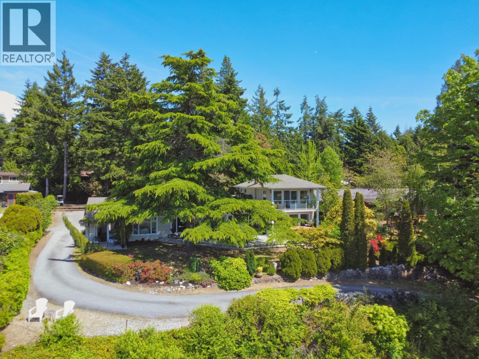 4632 WHITAKER ROAD, Sechelt