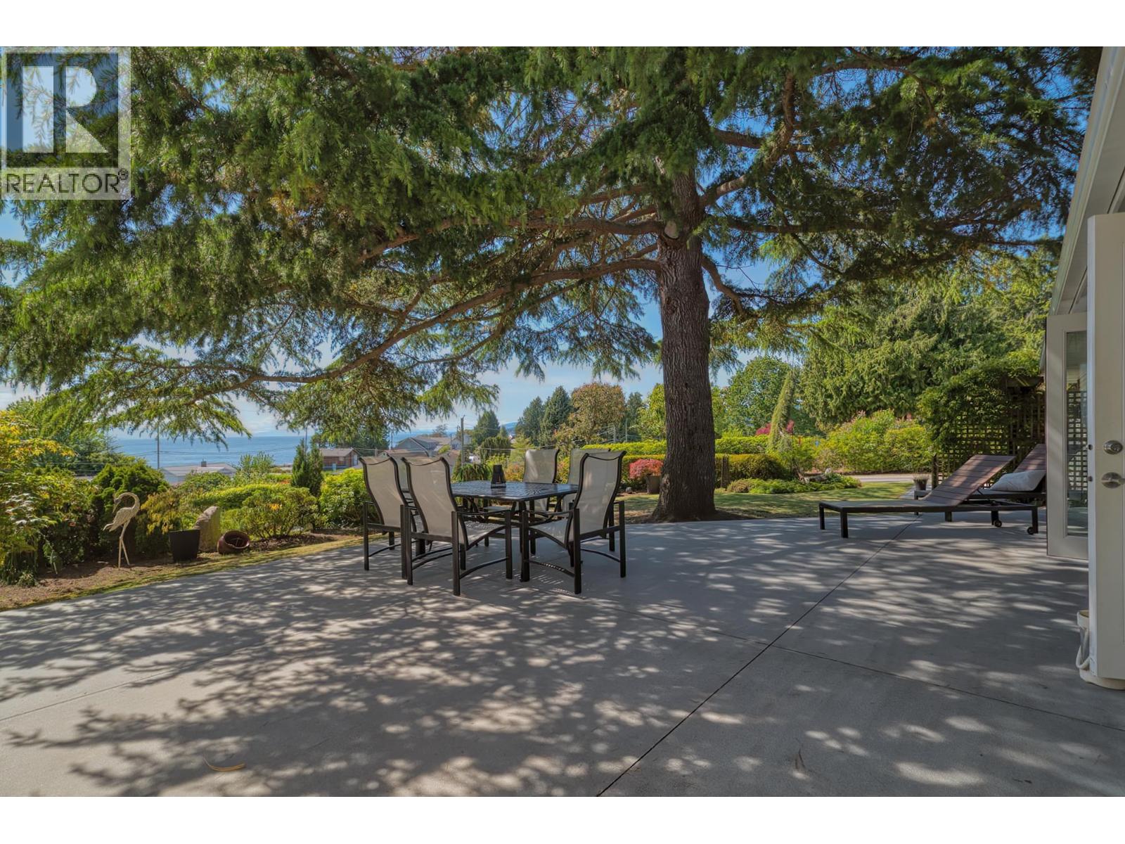 4632 WHITAKER ROAD, Sechelt