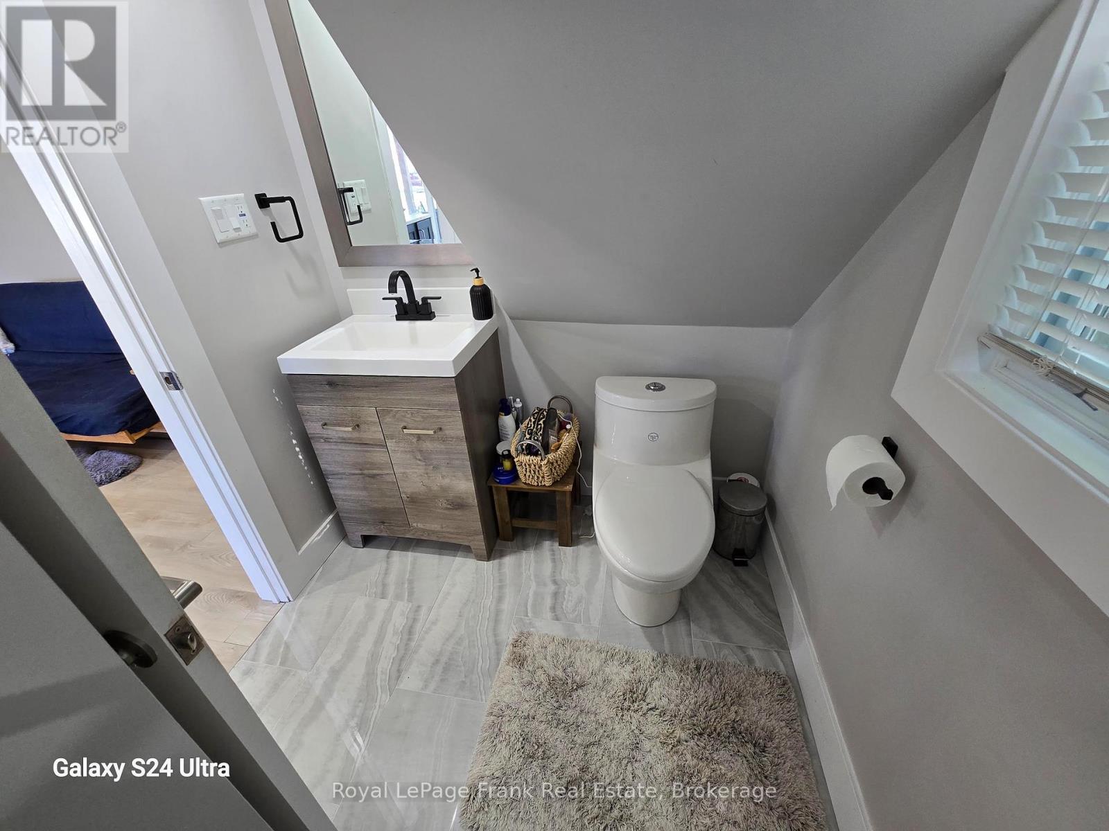 71 FALLS BAY ROAD - 15
