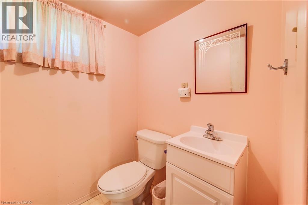 59 LORNE Crescent - 30