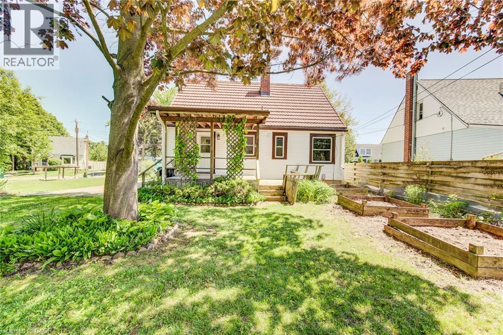 59 LORNE Crescent - 37