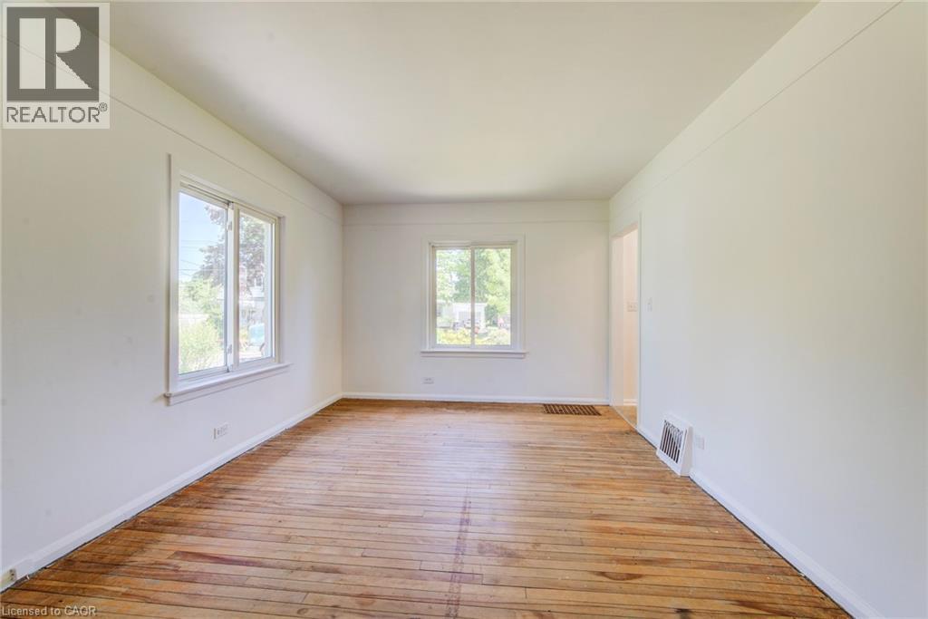59 LORNE Crescent - 8
