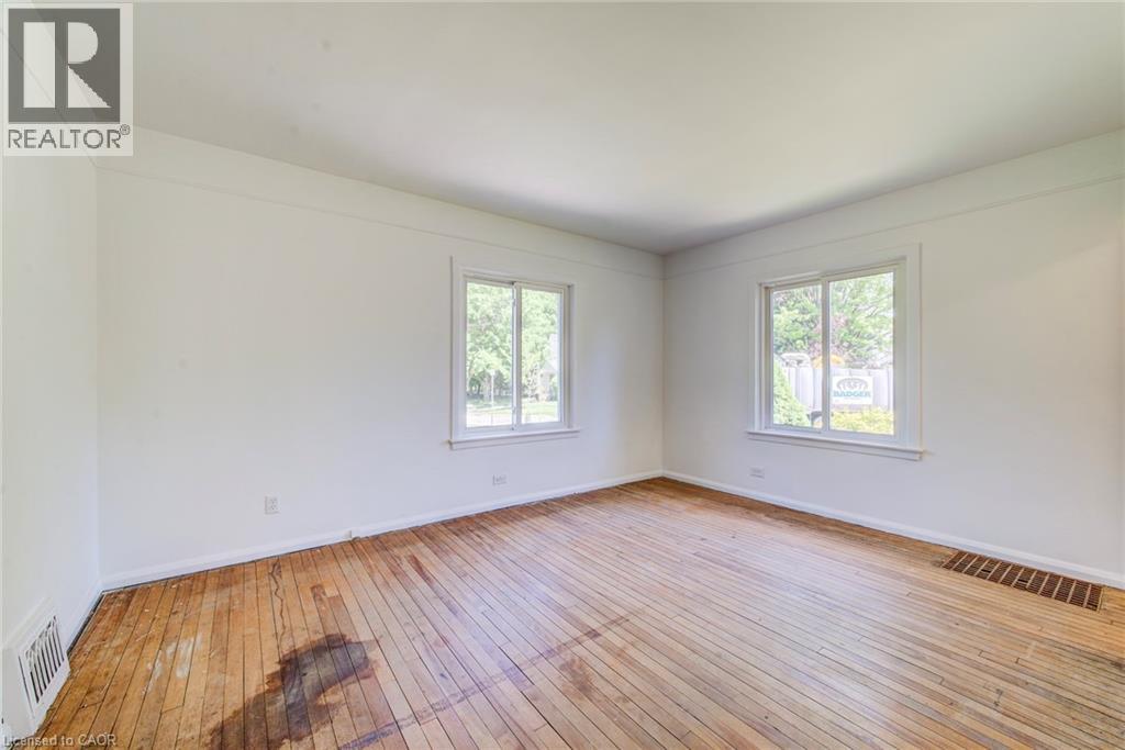 59 LORNE Crescent - 9
