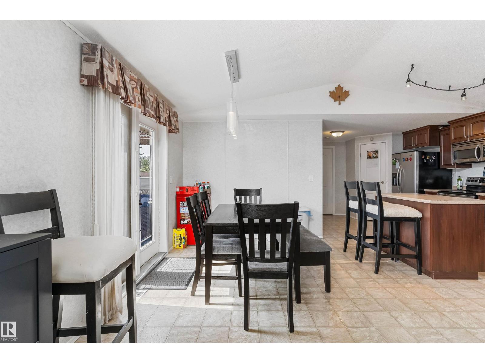 1966 Jubilee PL, Sherwood Park