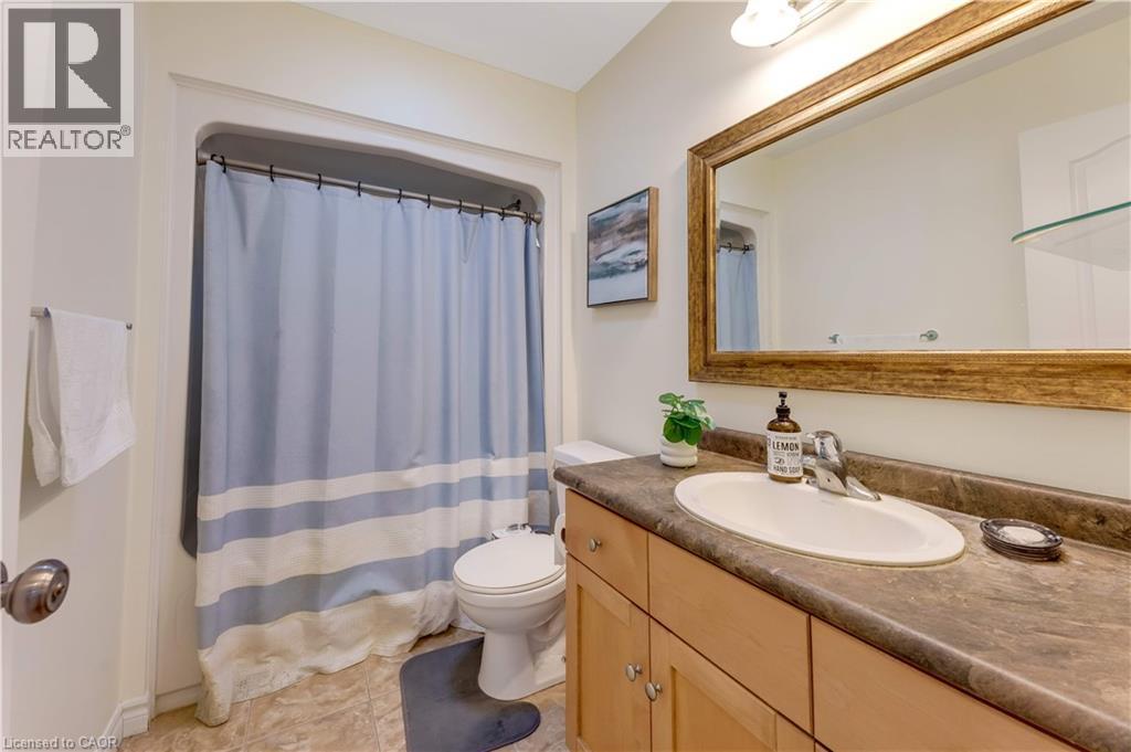27 TREMAINE Drive - 33