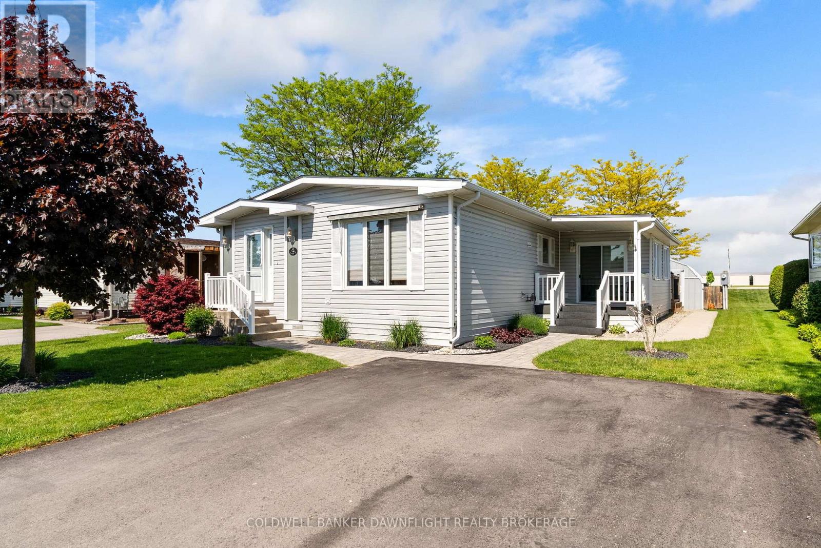 48 REDFORD DRIVE - 1
