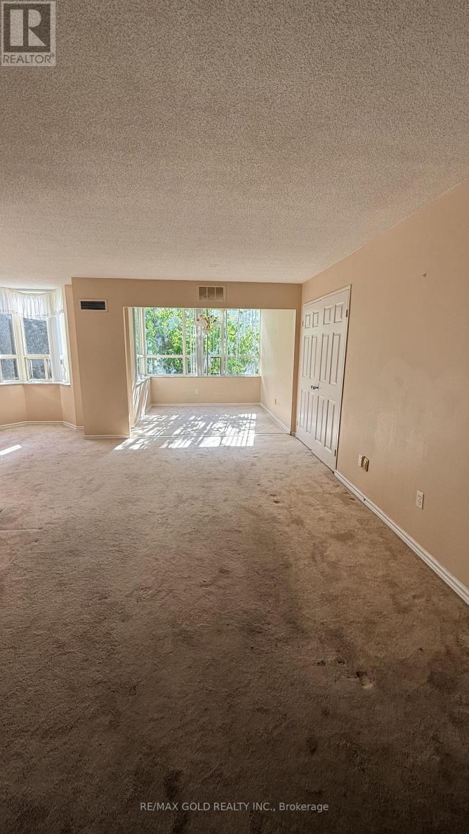 #308 30 MALTA AVENUE - 12