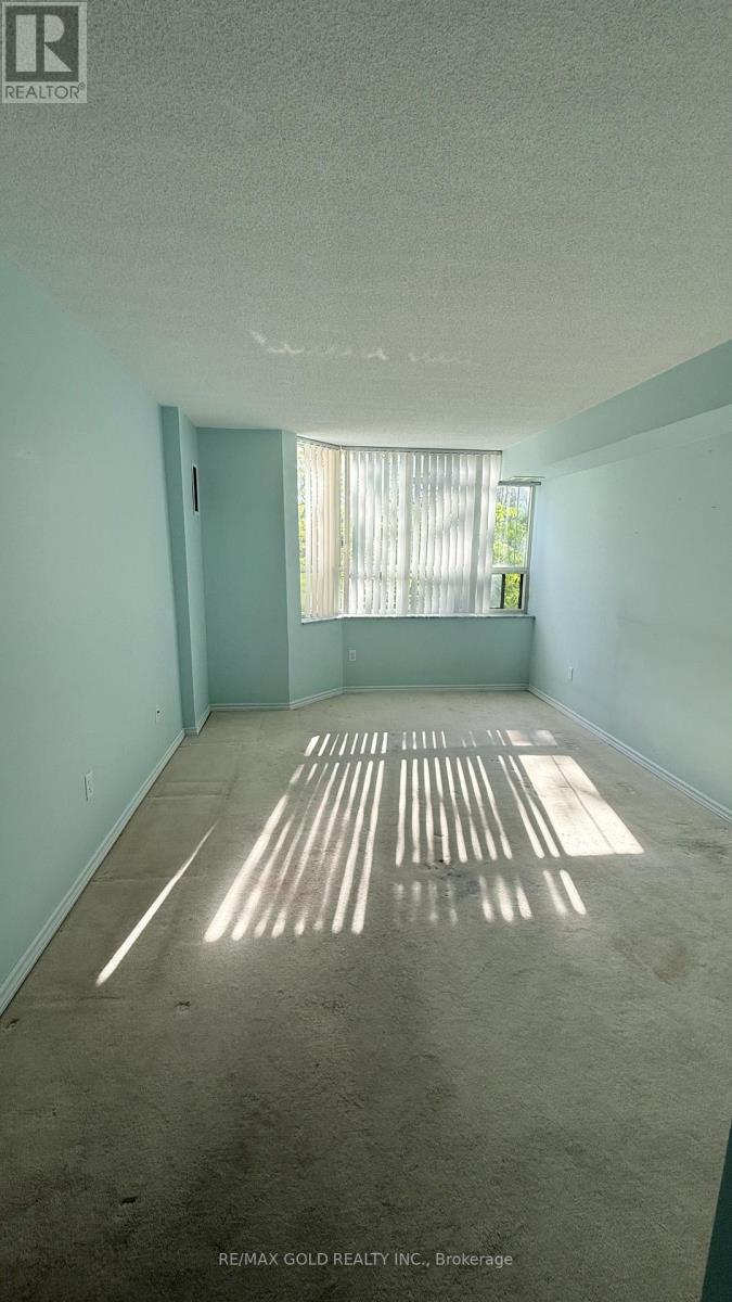 #308 30 MALTA AVENUE - 25