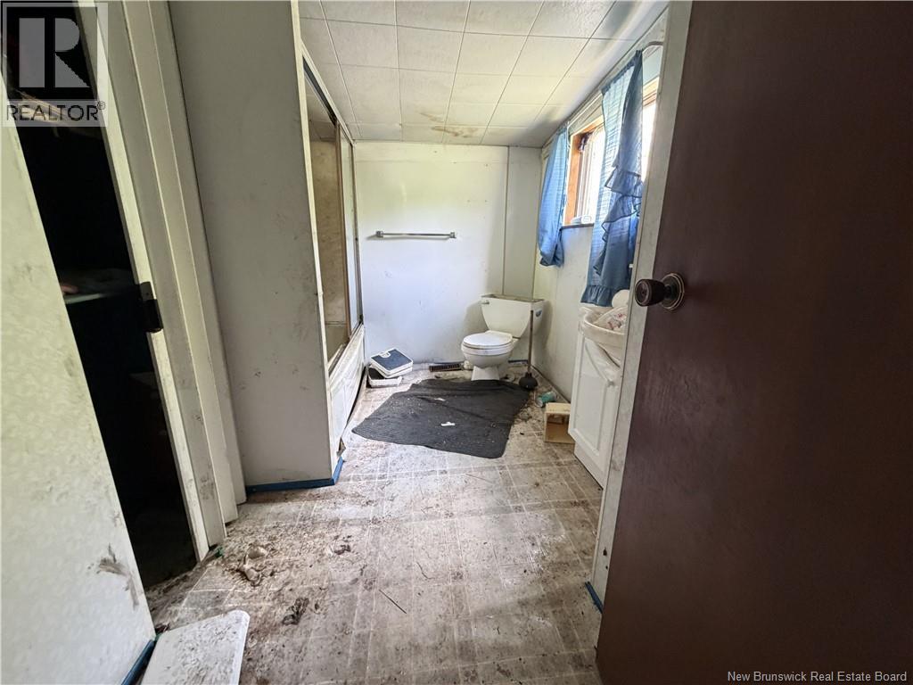 89 Lebel Road - Image 11