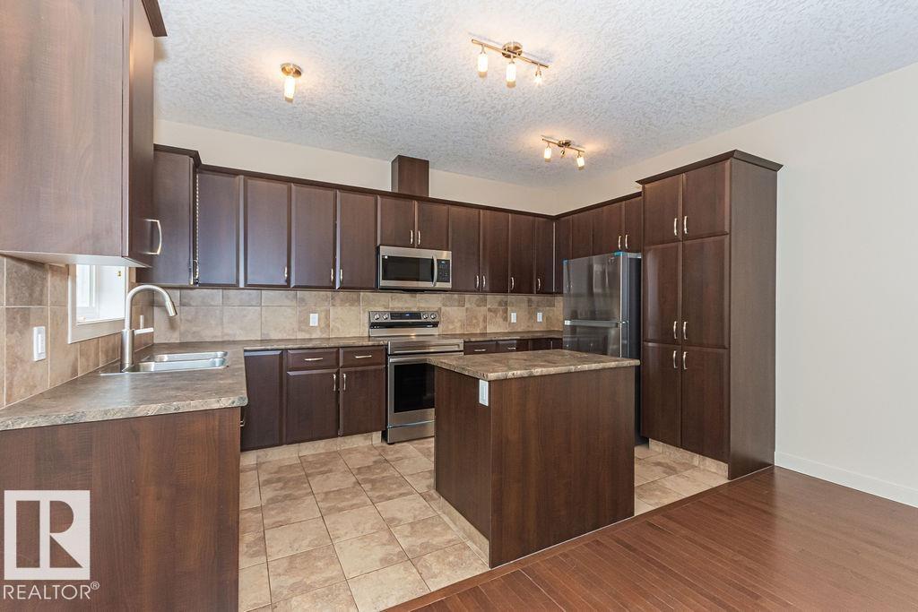 #8 450 MCCONACHIE WY NW - 11