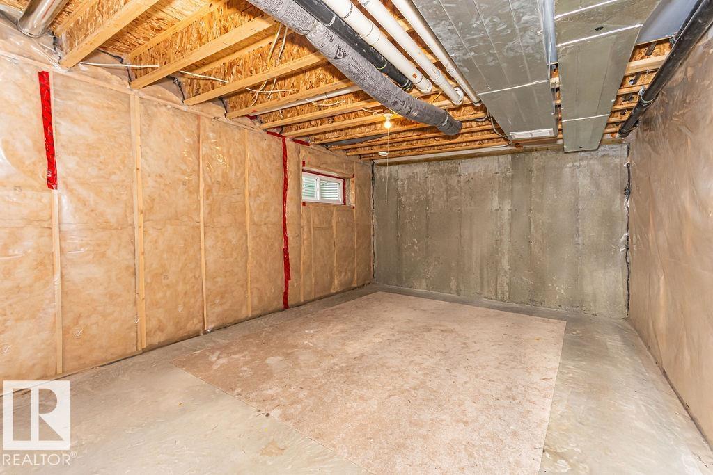 #8 450 MCCONACHIE WY NW - 34