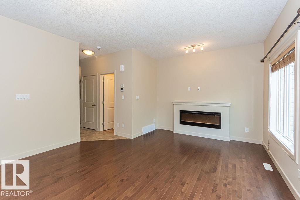 #8 450 MCCONACHIE WY NW - 8