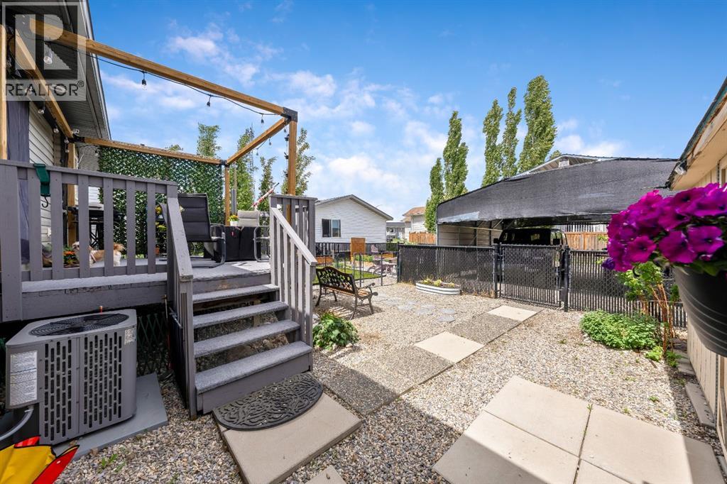 1721 Strathcona Place - 27