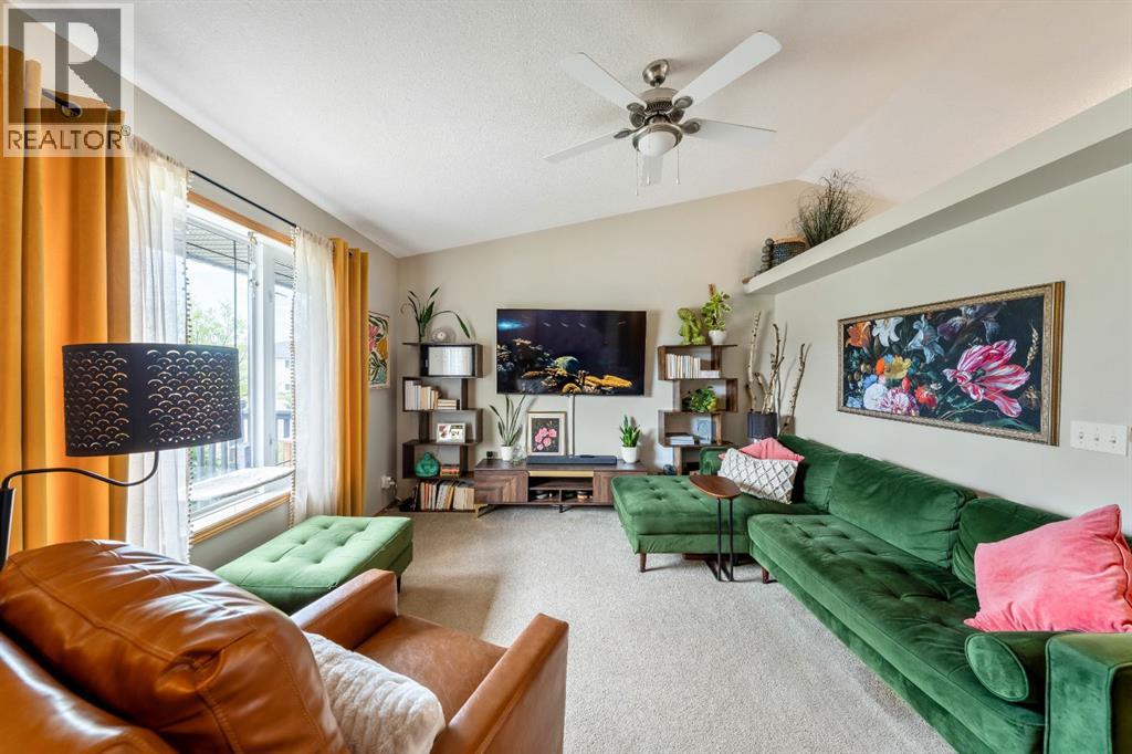1721 Strathcona Place - Image 3