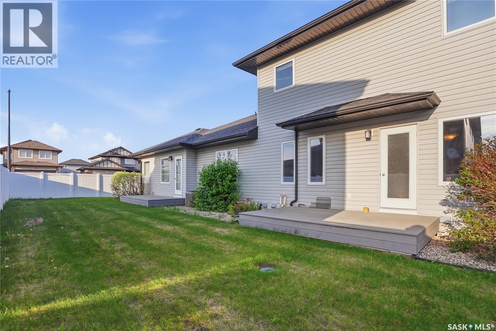 #2 547 East Hampton BOULEVARD - 38