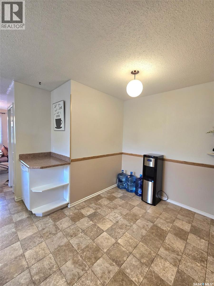 101 Collingwood CRESCENT - 6