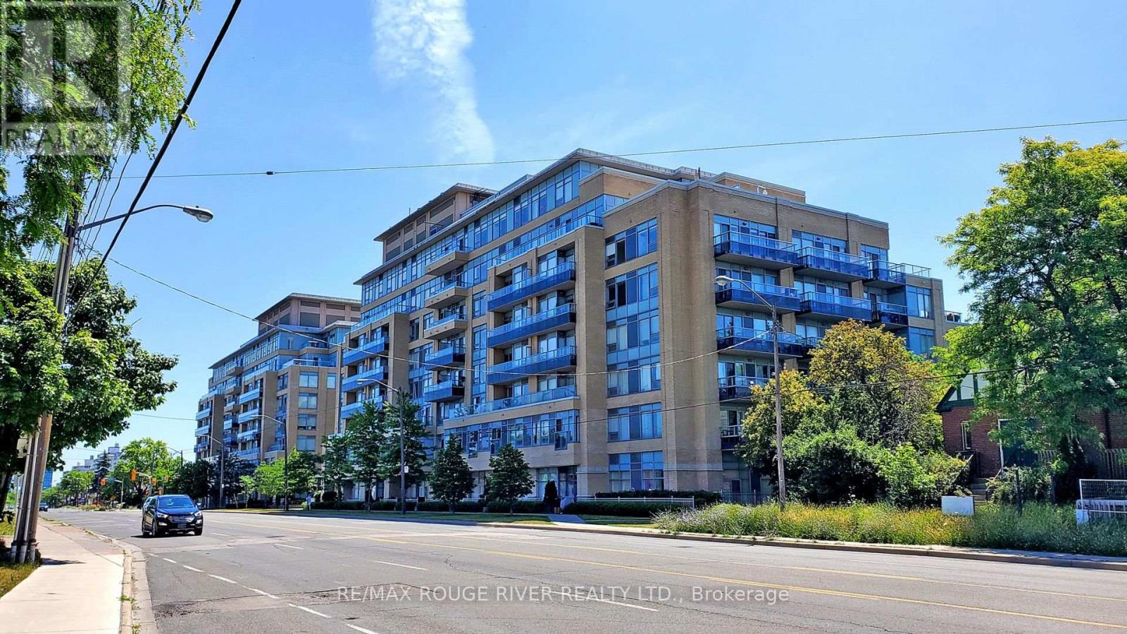 #702 701 SHEPPARD AVENUE W - 2