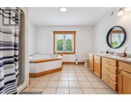 350281 Concession A, Meaford, ON N0H1B0 Photo 43