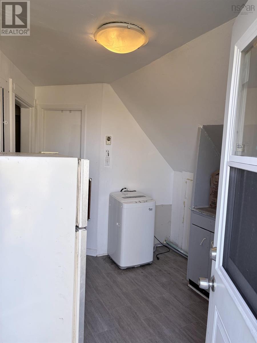 Property 7 of 17 of 63 Dolbin Street