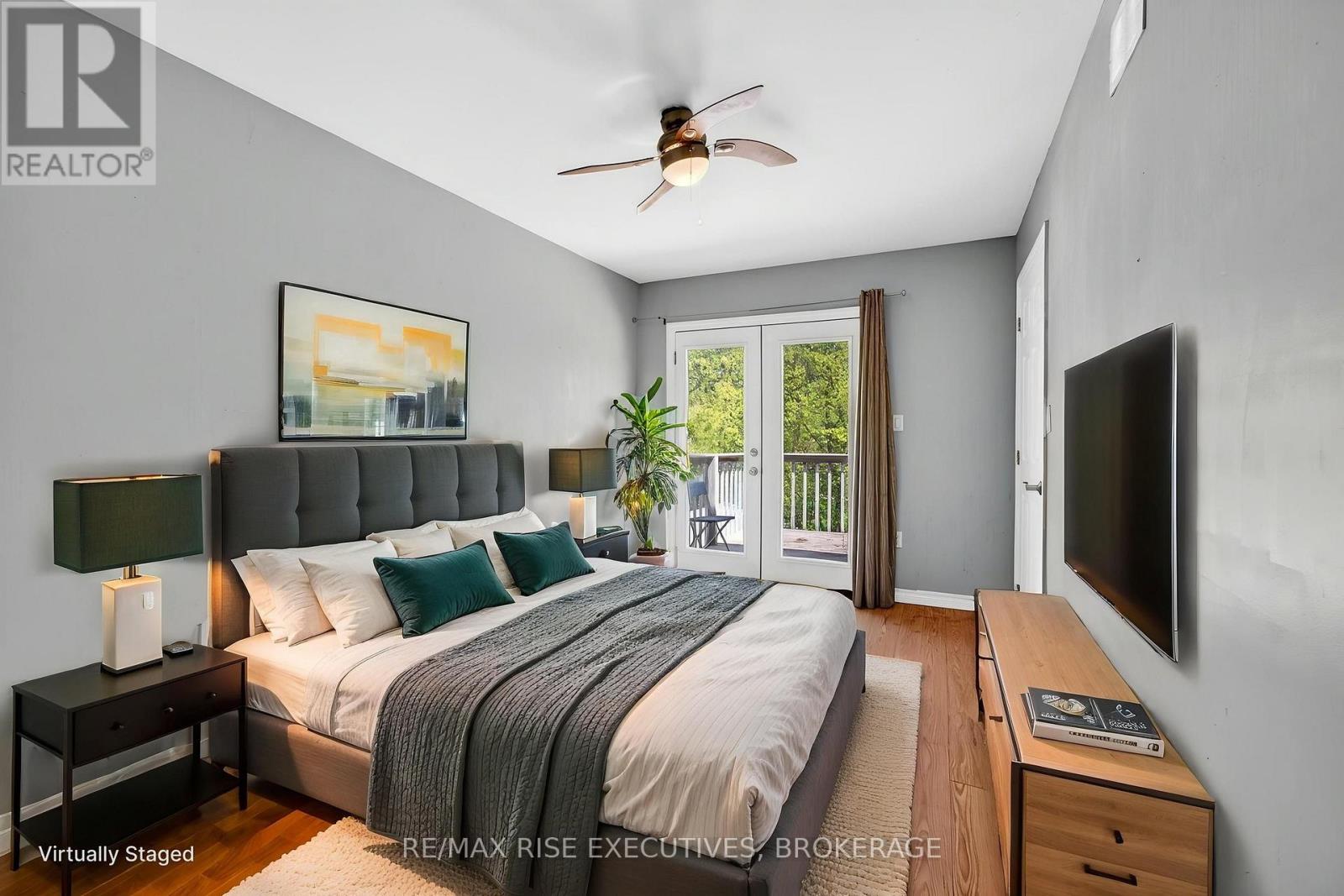 29 SEVENTH AVENUE - 23