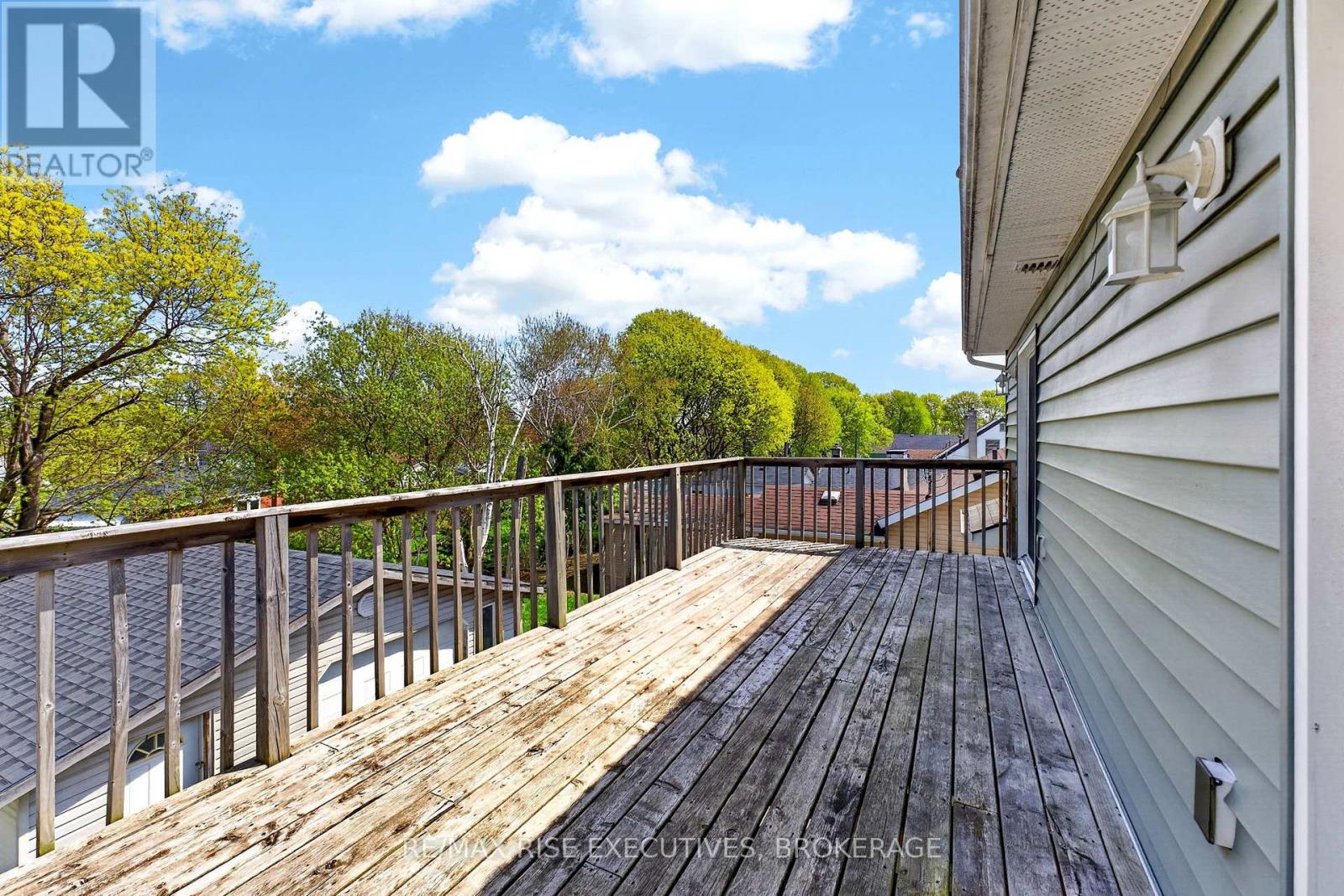 29 SEVENTH AVENUE - 34