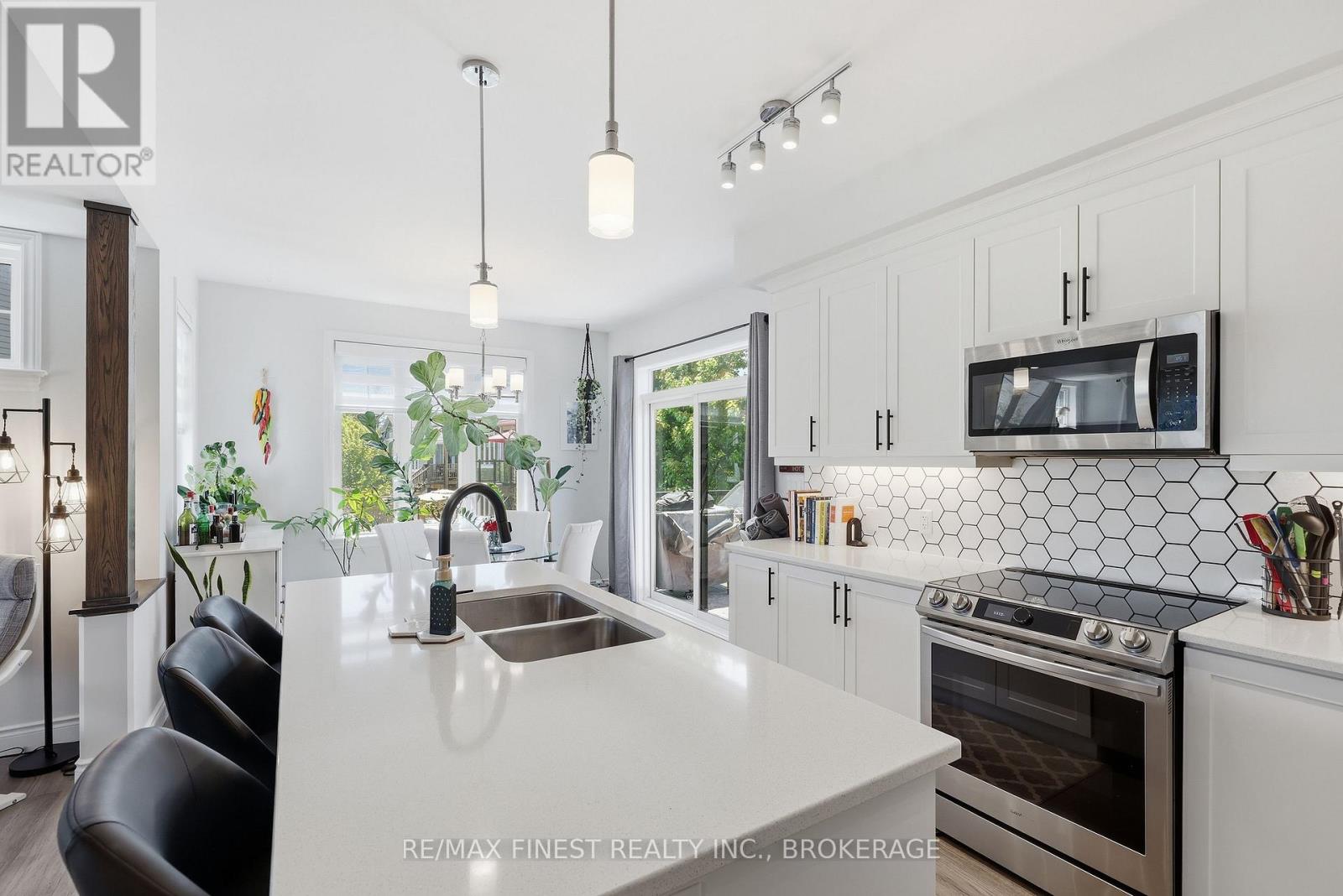 253 MILL POND PLACE - 14