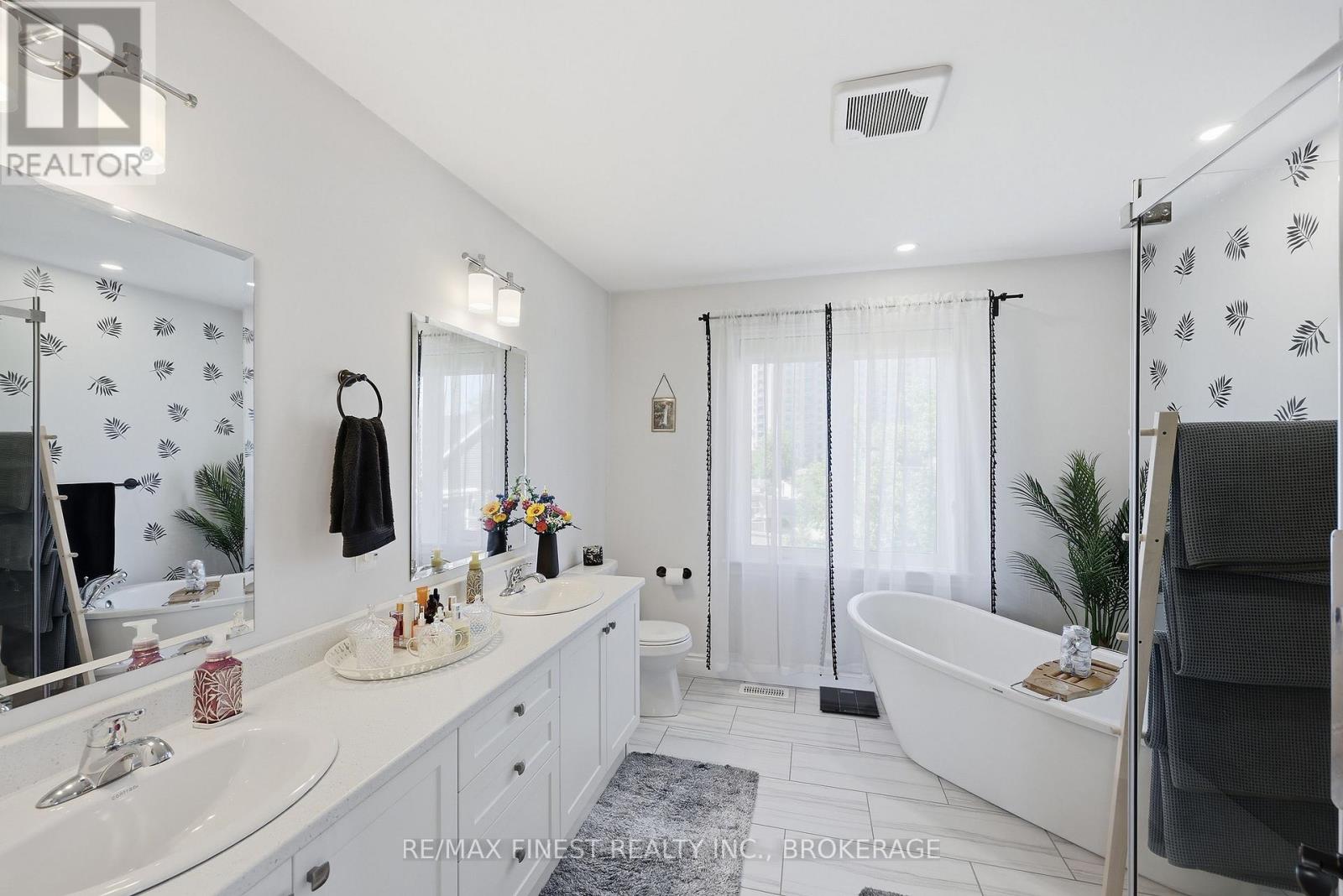 253 MILL POND PLACE - 20