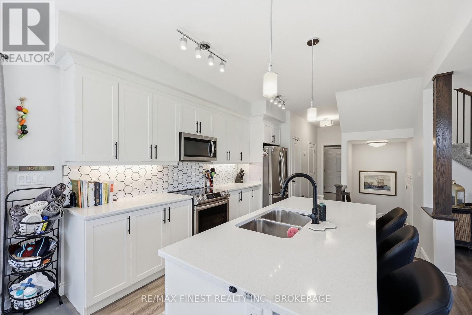 253 MILL POND PLACE - 9