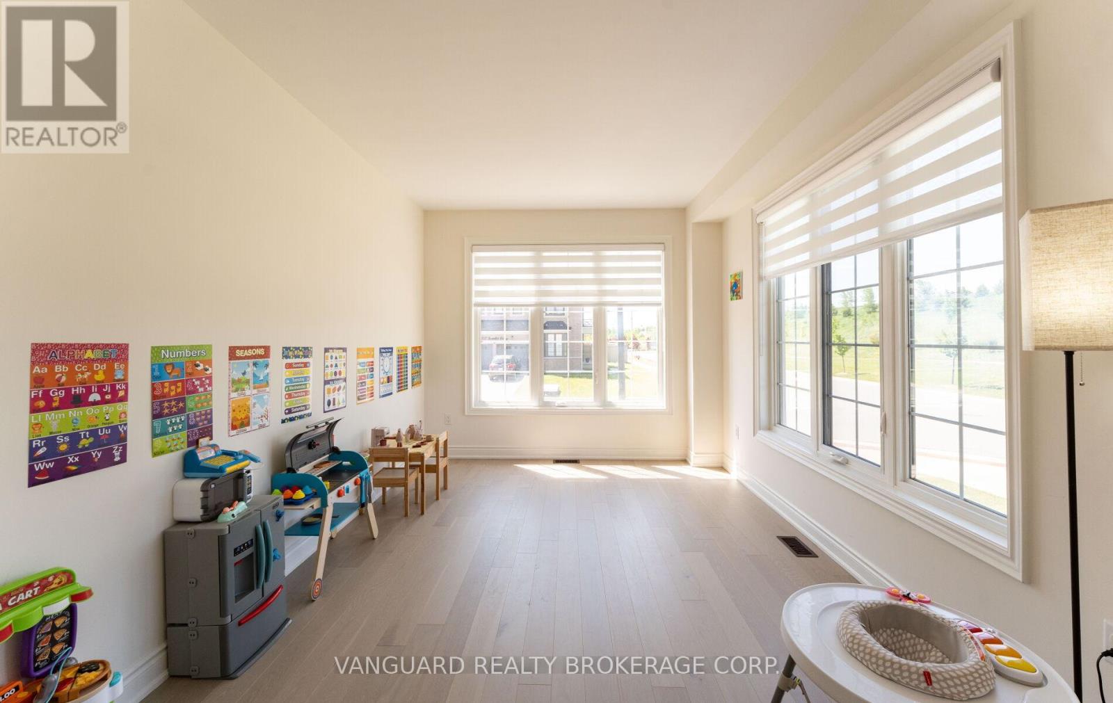 158 SCARLET WAY - 8