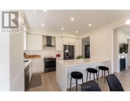 158 Scarlet Way, Bradford West Gwillimbury, ON L3Z4J2 Photo 22