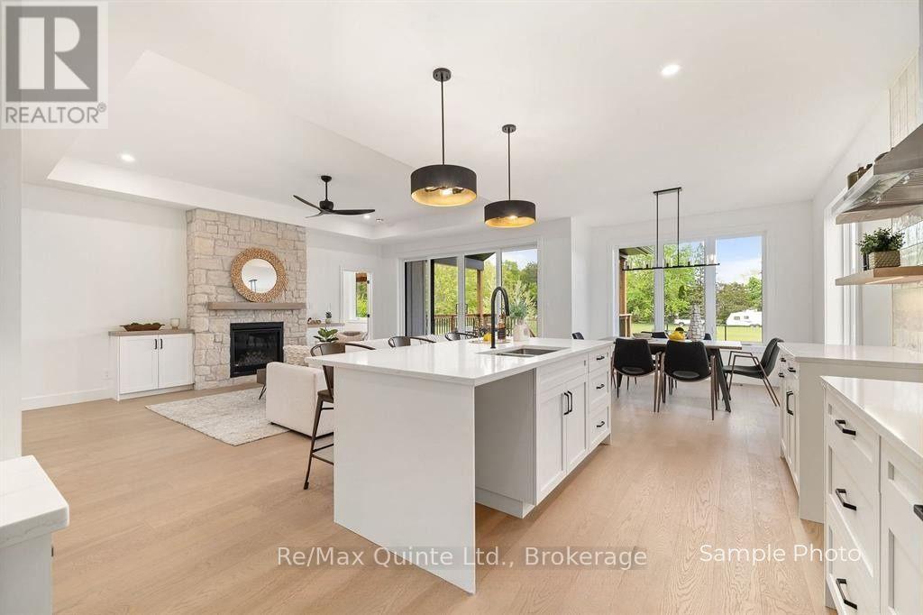 12 DEERVIEW DRIVE - 30